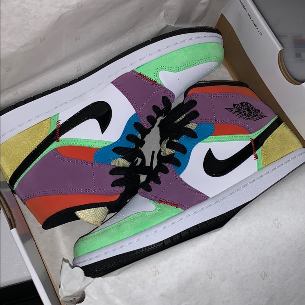 This are brand new j1 they still have the tag on.